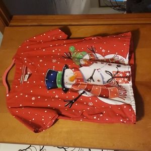 Uniform Advantage Family Holiday Red Print Scrub Top, Size L